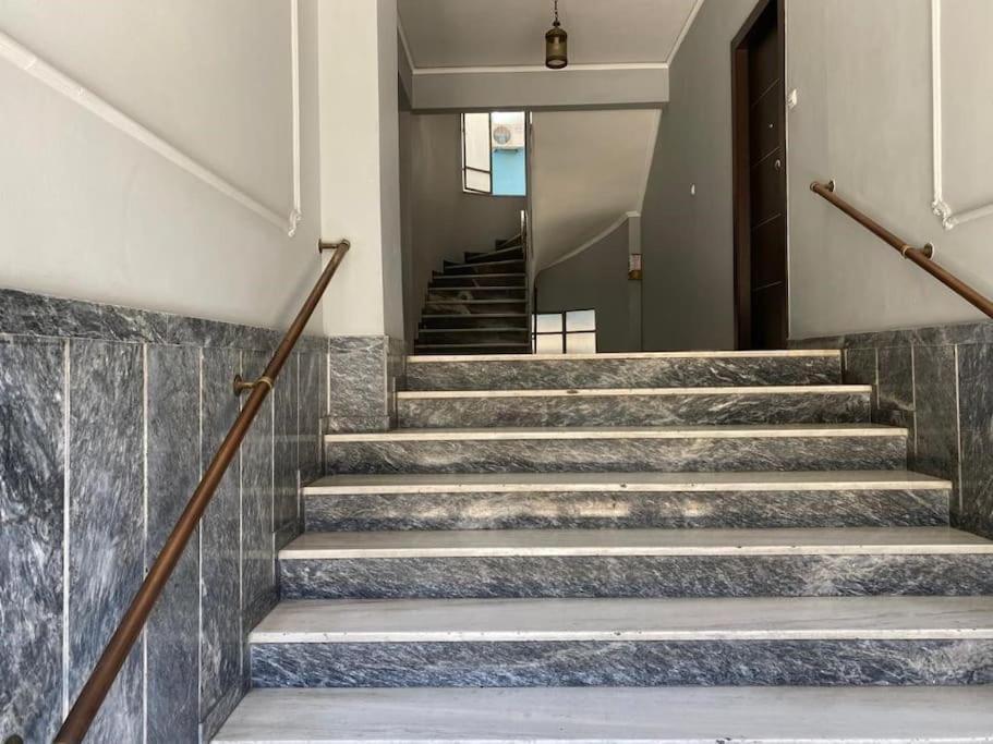 Luxurious, Spacious, Modern, Fully Renovated Apartment Close To Acropolis, Koukaki, Metro Station "Sygrou-Fix" 아테네 외부 사진
